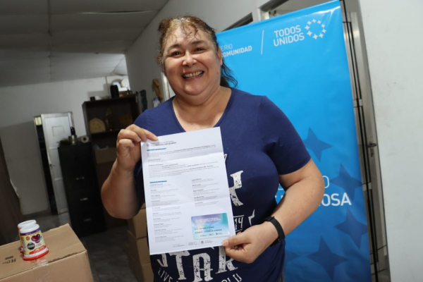 Inici� una nueva entrega de cajas alimentarias para personas con celiaqu�a