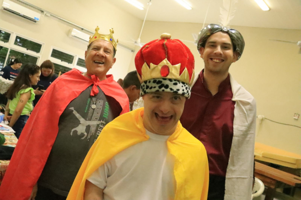 El Centro Ocupacional Inclusivo realiz� el cierre simb�lico del a�o con una jornada art�stica y de reconocimiento de derechos