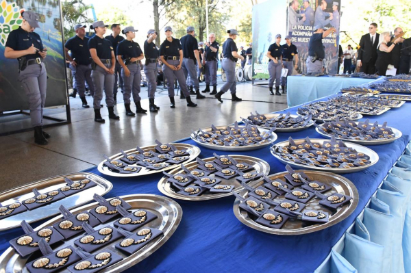 Insfr�n presidi� el ascenso de m�s de 1700 integrantes de la Polic�a de Formosa