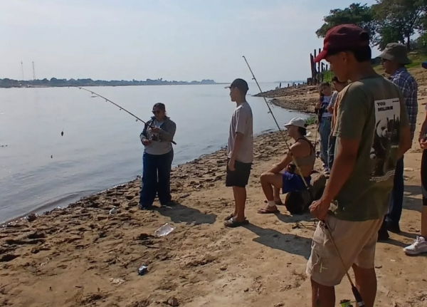 UNIDOS SOMOS MÁS FUERTES