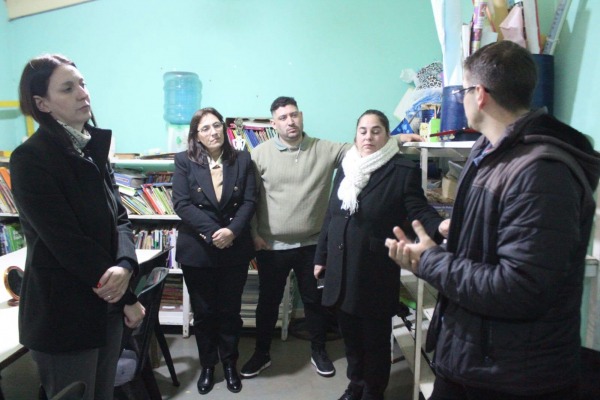 FORTALECIENDO ESTRATEGIAS PARA UN ABORDAJE INTEGRAL DE LOS CONSUMOS PROBLEM�TICOS