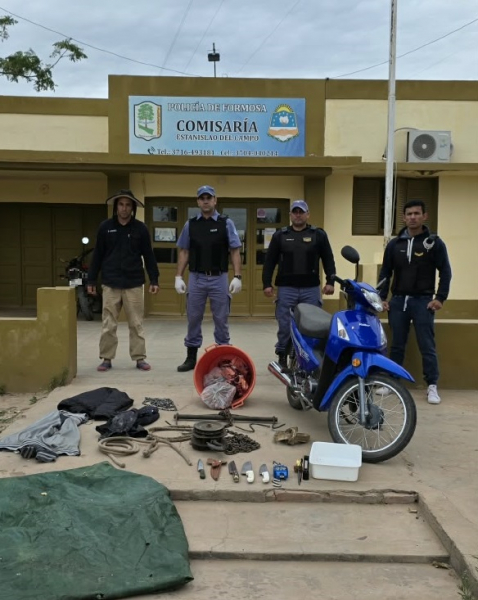 Detuvieron a un sujeto, secuestraron una camioneta, una motocicleta y elementos de interés en una causa judicial