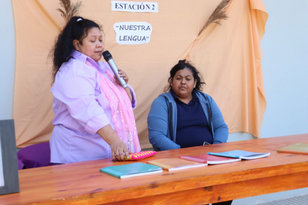 Mujeres que dejan huella: Saberes, identidad y cultura qom se encontraron en el barrio Namqom